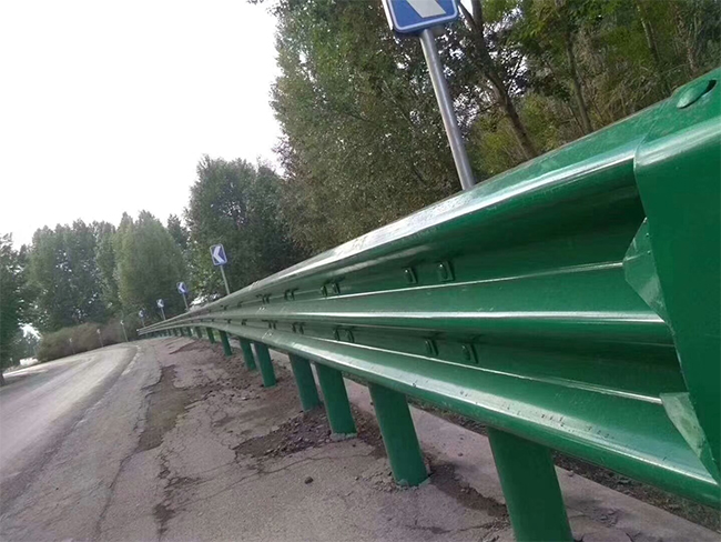 海南藏族公路防撞护栏