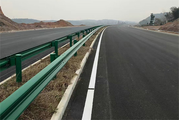 海南藏族公路波形护栏
